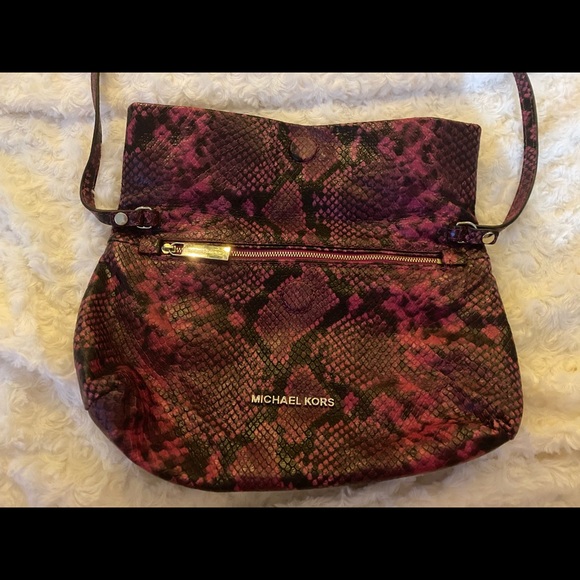 Michael Kors Snakeskin Clutch Handbag - Picture 4 of 5